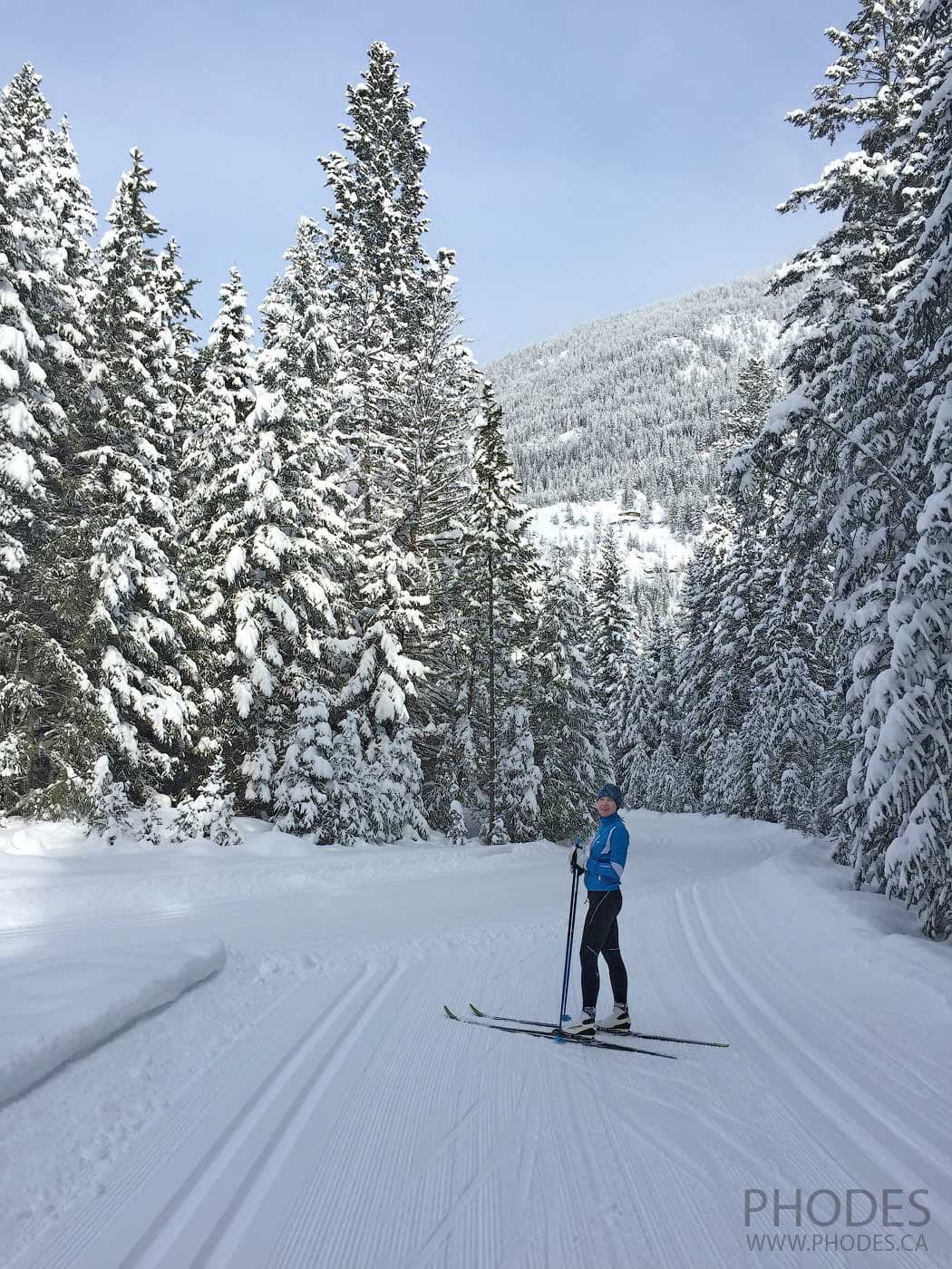 Cross-country skiing in Nipika Mountain Resort