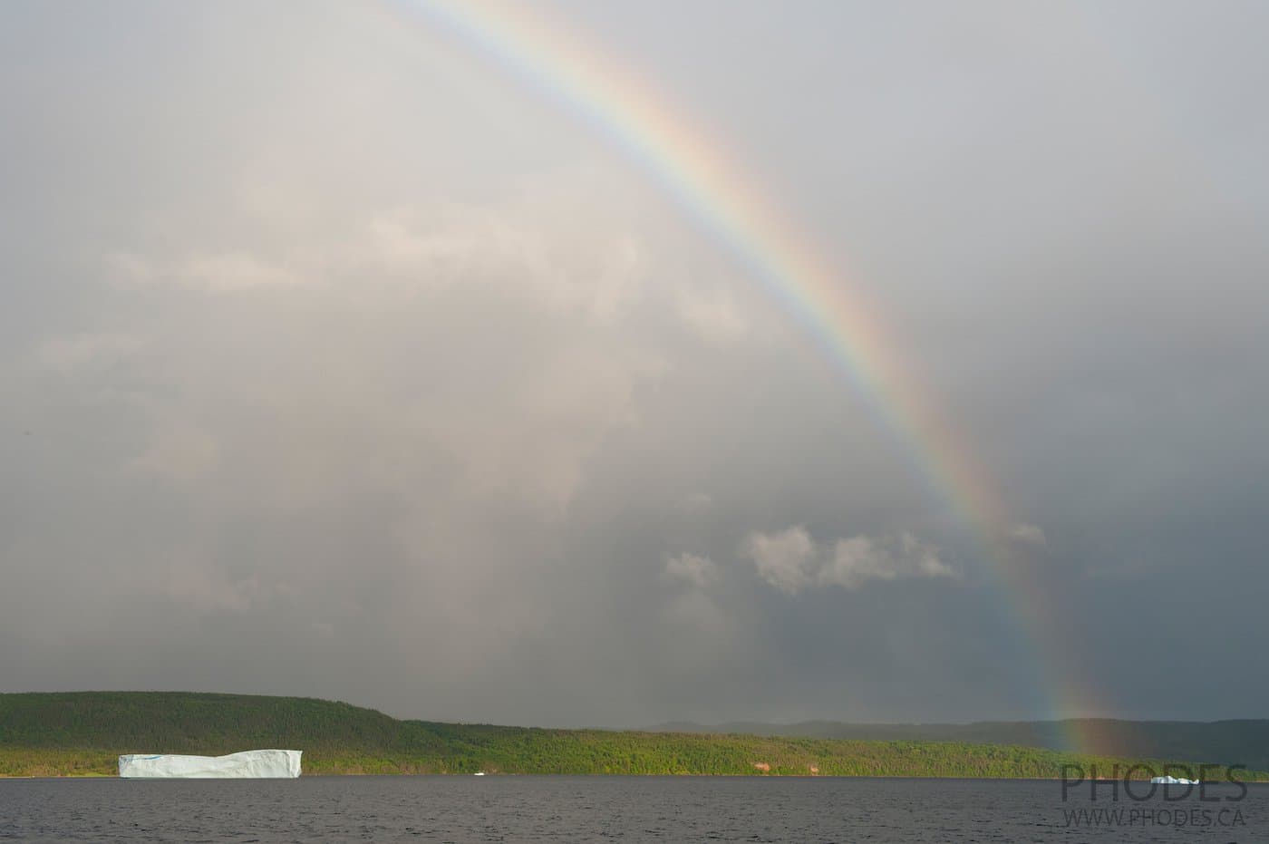 Icebergs et arc-en-ciel à King's Point - Terre-Neuve